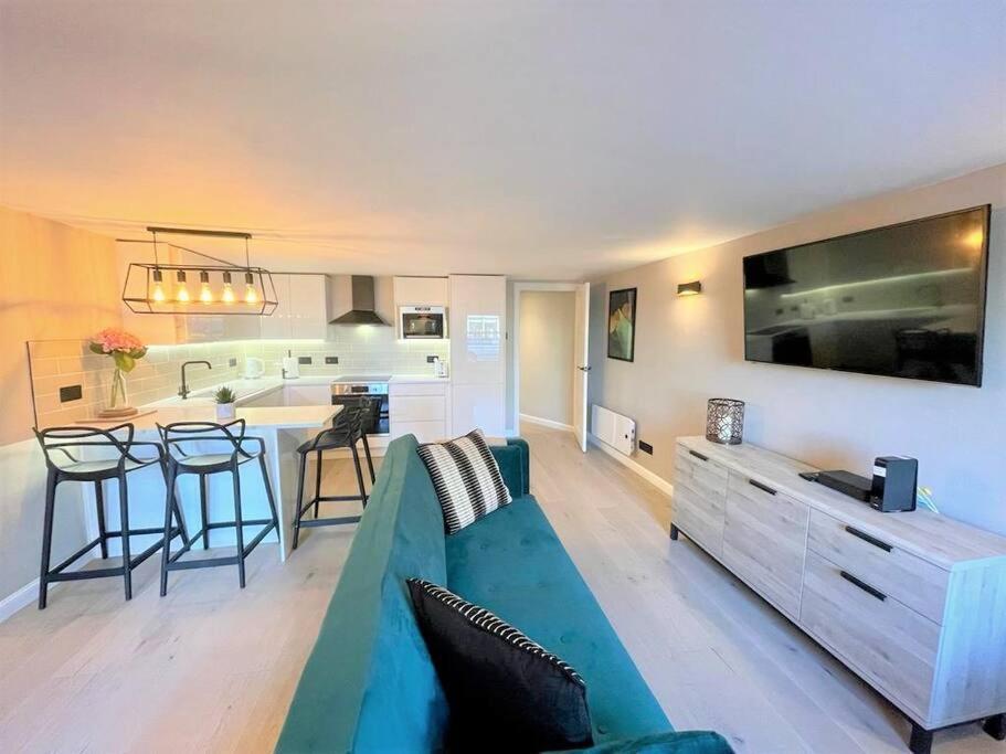 Stylish, Central And Cosy 1Bd Nr Canongate Edinburgh Exterior photo